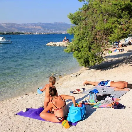 Apartman By The Sea Arbanija, Ciovo - 19456 *